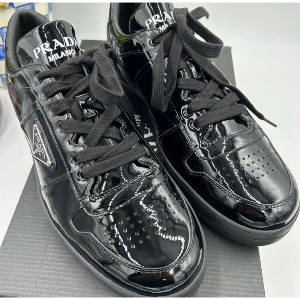 Men's Prada downtown patent leather triangle logo sneakers size 9, made in Italy - Picture 4 of 12